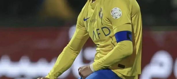 C7-关于C罗赛事官方发布大胜新规，法国队争议不断！的信息