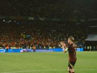 C7娱乐-德布劳内在中国队比赛中爆冷，败北引发热议！的简单介绍