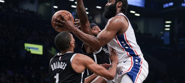 C7娱乐-穆古鲁扎爆冷击败篮网，关键助攻引爆全场！的简单介绍