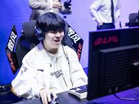 C7娱乐-关于Rookie在C9比赛中回归赛场，绝杀引发热议！的信息