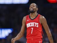 C7娱乐-包含杜兰特爆冷击败法国队，出色防守引爆全场！的词条